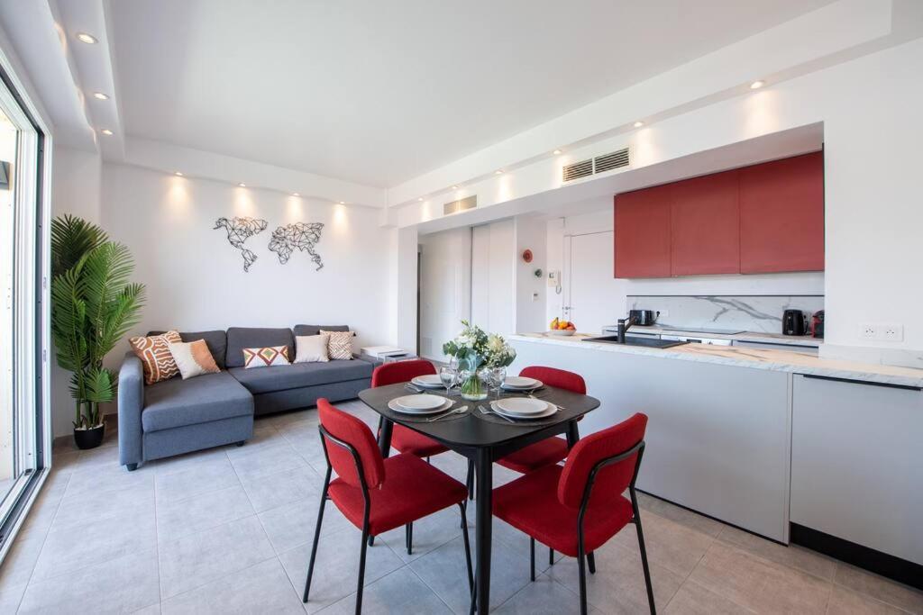 Apartment Croisette - Modern 2 Bdrs Location! Cannes